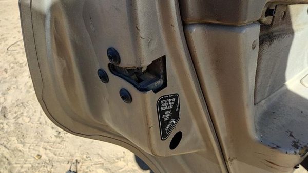 2000-2005 Chevy Impala Driver Left Rear Door Latch With Rods/Cables Oem Back — photo 3