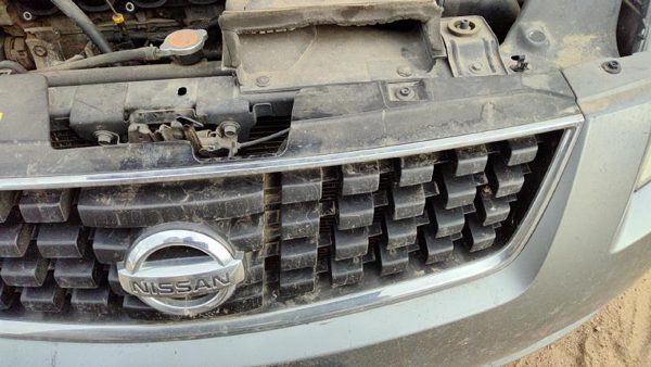 2007-2009 Nissan Sentra Front Grille Assembly Oem Gray K36 62070Et000 — photo 5