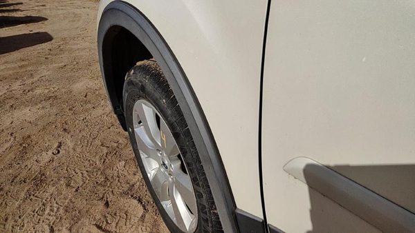 2010-2014 Subaru Legacy Outback Driver Left Front Fender Oem 7J Satin White — photo 7