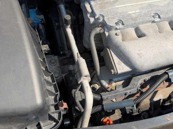 04-07 Vue Redline Complete Set Of Timing Covers Oem Upper Lower Inner Outer 3.5L — photo 1