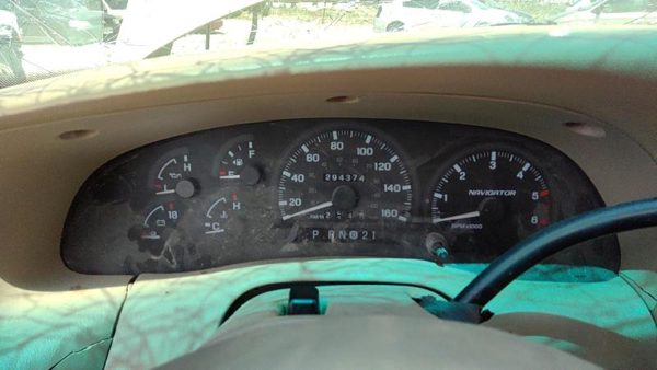 1998 Lincoln Navigator Speedometer Cluster Instrument Gauges Panel Oem Dash — photo 1