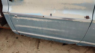 1973 GMC Jimmy Front Door Moulding RH Chevy C10 Blue