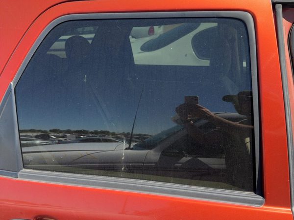 2001-2007 Ford Escape Passenger Right Rear Side Window Door Glass Oem Back — photo 3