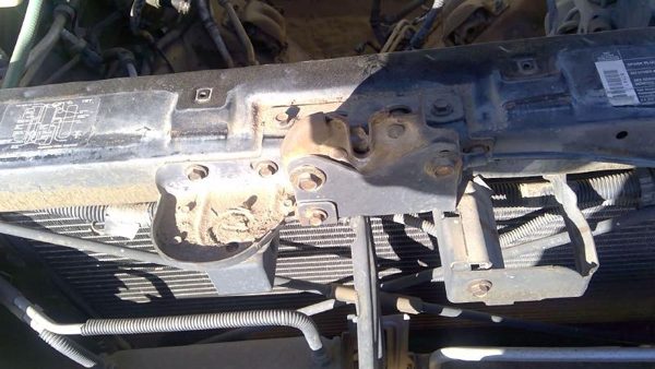 1991-1996 Chevy Caprice Hood Latch Assembly With Bracket Oem — photo 7