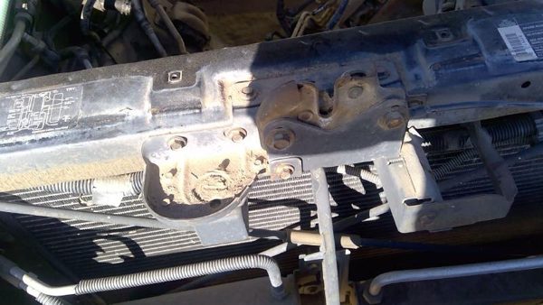 1991-1996 Chevy Caprice Hood Latch Assembly With Bracket Oem — photo 6