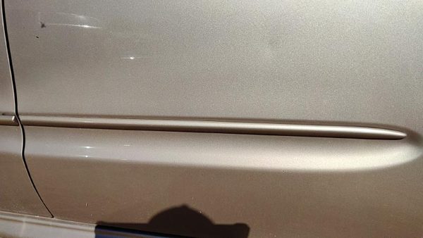 03-05 Grand Am Driver Left Rear Moulding From Door Back Trim 33U Champagne Beige — photo 1