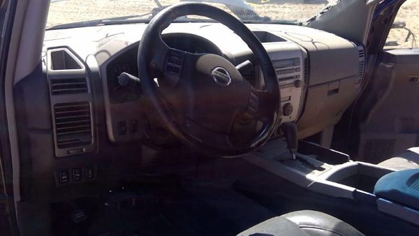 2006 Nissan TITAN — vehicle photo 4