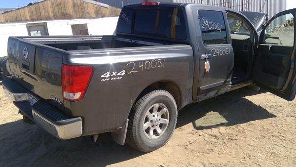 2006 Nissan TITAN — vehicle photo 7