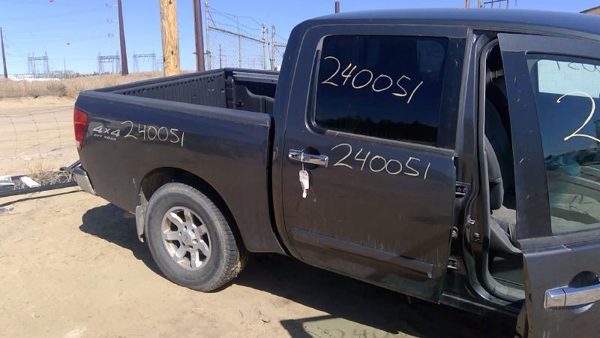 2006 Nissan TITAN — vehicle photo 10