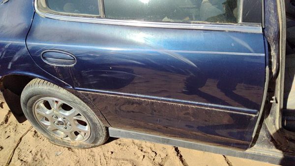 2000 Oldsmobile Intrigue Rear Door RH Blue 28U — photo 6