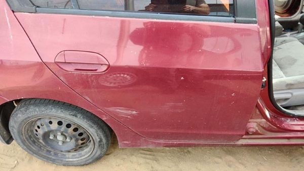 2010 Honda Insight Rear Door RH Tango Red Re — photo 2
