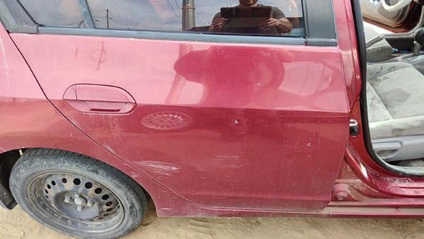 2010 Honda Insight Rear Door RH Tango Red Re — photo 3