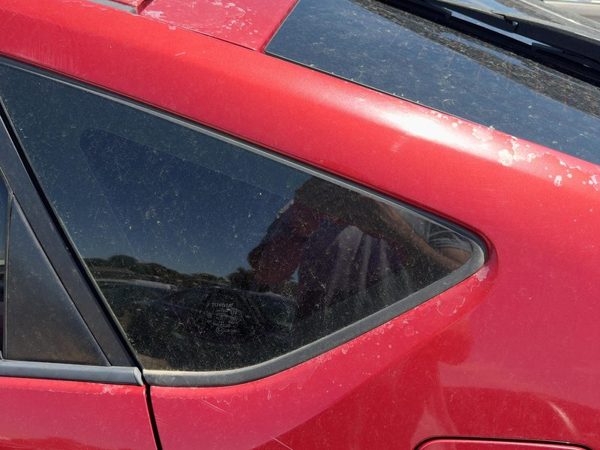 2004-2009 Driver Left Rear Quarter Glass Back Side Window Oem 6272047011 — photo 1
