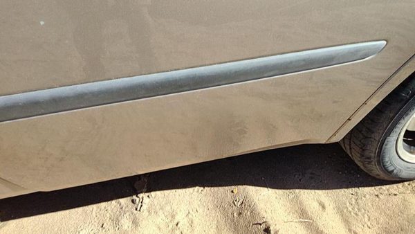 00-05 Impala Driver Left Rear Moulding From Door Oem Back Trim Strip Gold 49U — photo 4