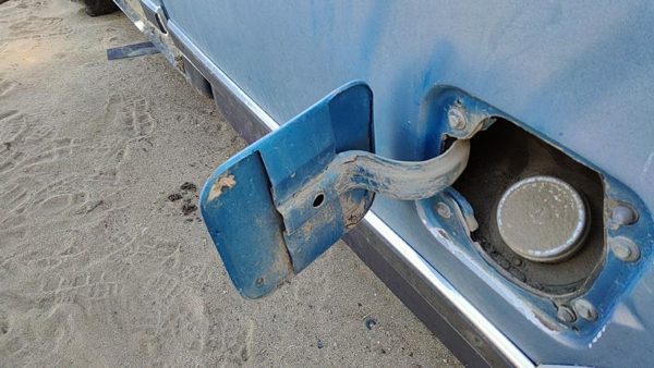 1980-1986 Ford F150 Fuel Tank Door With Hinge Gas Lid Oem Filler Blue — photo 4