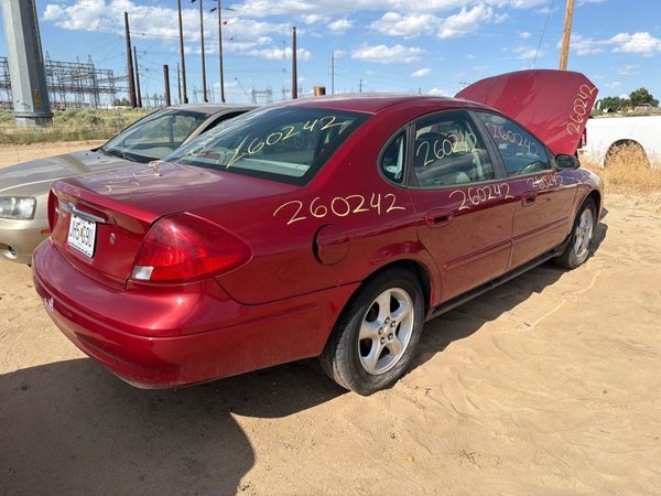 2001 Ford Taurus — vehicle photo 5