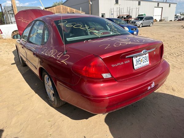 2001 Ford Taurus — vehicle photo 6