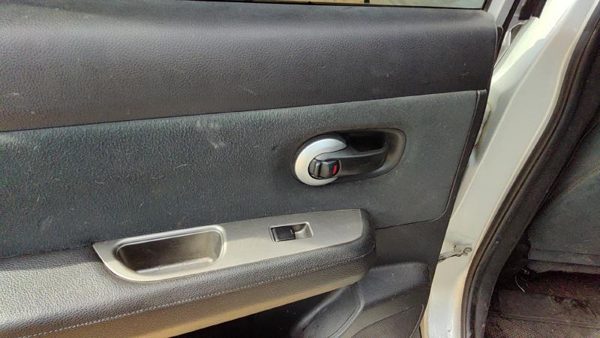 10-11 Versa Driver Left Rear Door Trim Panel With Switches Back Charcoal G — photo 4