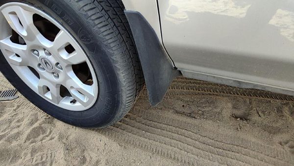 2004-2006 Acura Mdx Driver Left Moulding From Fender Oem Trim Strip Silver — photo 1