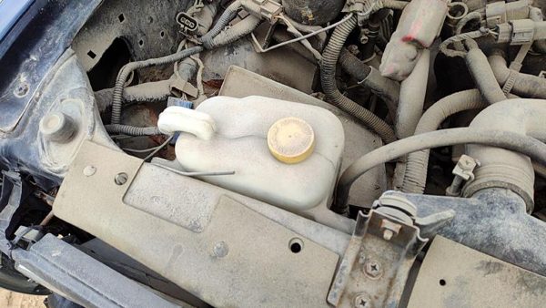 93-95 Nissan Pathfinder Coolant Reservoir Radiator Overflow Tank Bottle Oem — photo 2