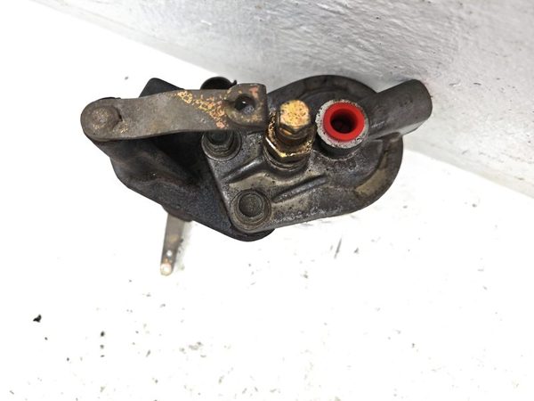 1996 Isuzu Npr Misc Fuel Injection Parts Filter Housing — photo 4