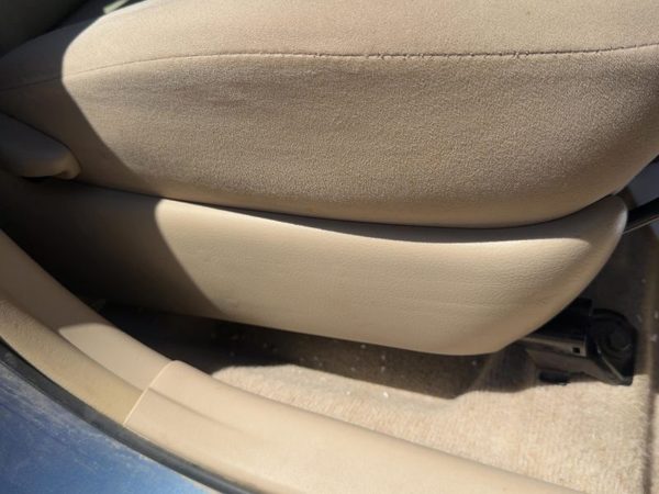 2004-2009 Toyota Prius Seat Track Rail Assembly OEM 1.5L Hybrid Automatic — photo 2