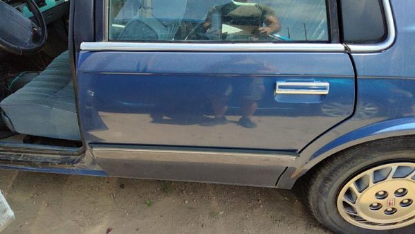 1994 Oldsmobile Cutlass Ciera Rear Door LH Blue — photo 4