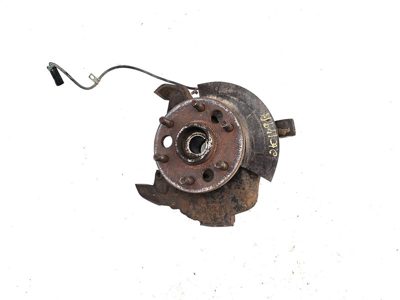 97-99 Silverado 1500 Passenger Right Front Spindle Steering Knuckle Hub 4X4