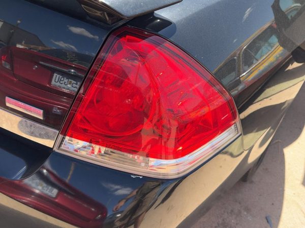 2006-2016 Chevy Impala Passenger Right Tail Light Brake Lamp Oem Rear 25971598 — photo 3