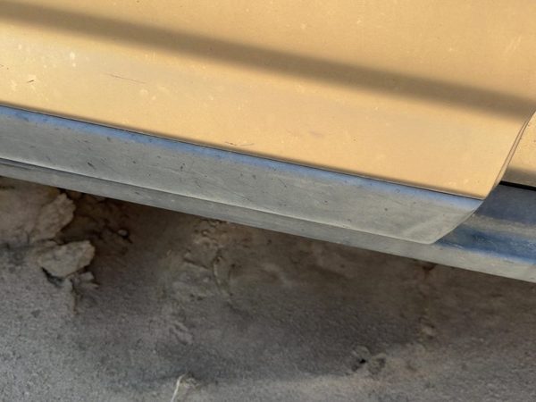 2002-2006 Honda Crv Passenger Right Rear Moulding Lower From Door Oem Back — photo 3