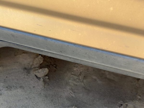 2002-2006 Honda Crv Passenger Right Rear Moulding Lower From Door Oem Back — photo 4