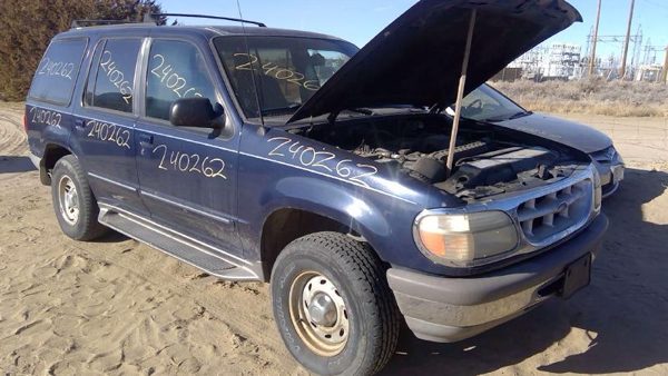 1995 Ford Explorer — vehicle photo 1