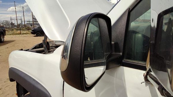 1999-2002 Chevy Silverado 2500 Hd Driver Left Side Mirror Door Mounted Oem — photo 8