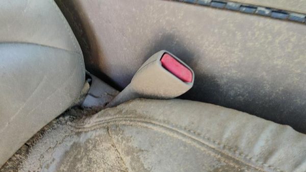 97-99 Park Ave Ultra Passenger Right Front Seat Belt Buckle Receiver Oem Tan 562 — photo 3