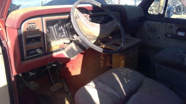 1983 Ford Van — vehicle photo 3
