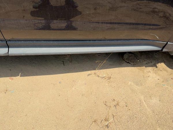 2010-2017 Chevy Equinox Passenger Right Front Moulding From Door Oem Trim Strip — photo 1