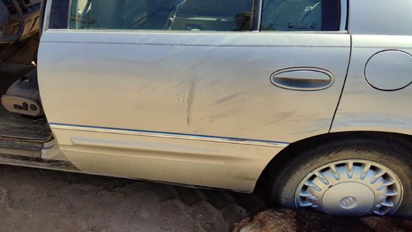 1997 Buick Park Avenue Rear Door LH Silver Dent Shell Only — photo 2
