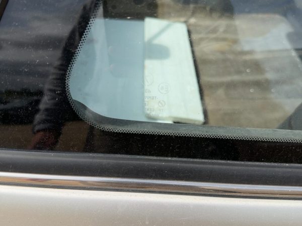 1990-1994 Subaru Legacy Passenger Right Rear Quarter Glass Back Side Window Oem — photo 5