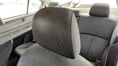 2011-2012 Subaru Legacy Outback Pair Of Front Headrests Oem Left Right Set Seat