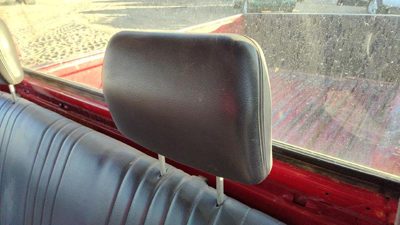 1986-1997 Nissan Hardbody Pair Of Front Headrests Oem Left Right Set Seat
