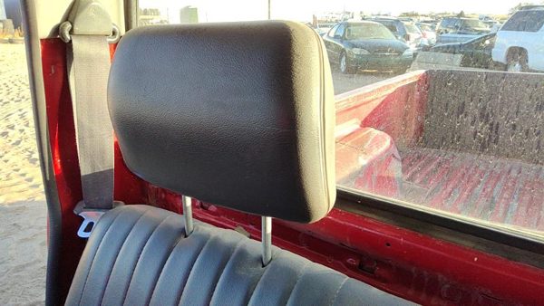 1986-1997 Nissan Hardbody Pair Of Front Headrests Oem Left Right Set Seat — photo 4