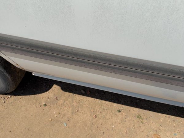 1986-1989 Honda Accord Lx Passenger Right Rear Moulding From Door Oem Back — photo 3