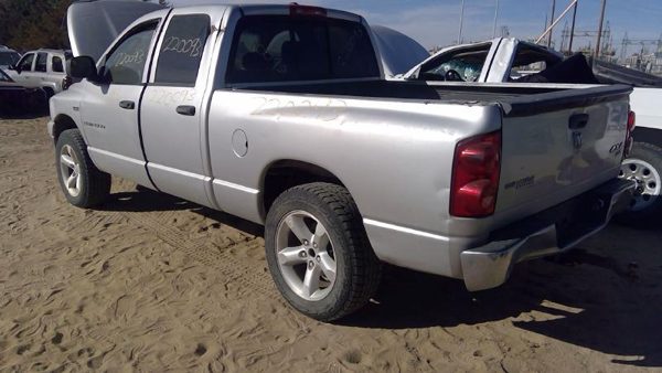 2007 Dodge Ram — vehicle photo 5