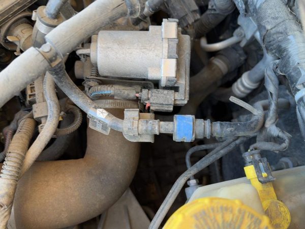 2013-2016 Dodge Dart Throttle Body Valve Oem With Sensors 1.4L 4892945Aa — photo 2