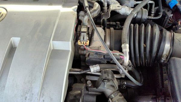 2006-2011 Buick Lucerne Throttle Body Valve Oem With Sensors 4.6L 12615495 — photo 2
