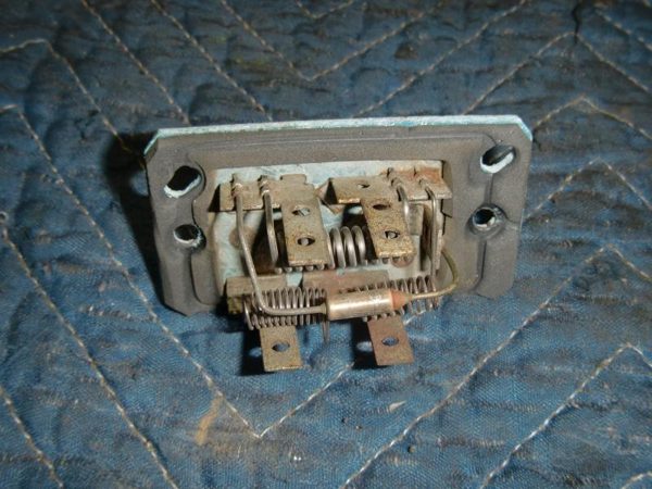 2000 Ford Taurus Blower Motor Resistor Oem — photo 3