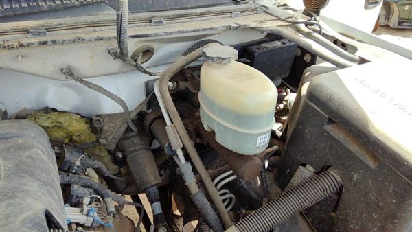 1999-02 Silverado 2500 Hd Power Brake Booster With Master Cylinder Pair Set Oem — photo 1