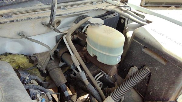 1999-02 Silverado 2500 Hd Power Brake Booster With Master Cylinder Pair Set Oem — photo 5