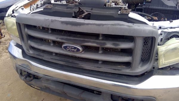 2002 Ford F450 Grille Super Duty White Z1 — photo 3