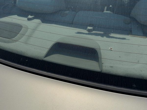 2000-2006 Hyundai Elantra Third Brake Light Middle Lamp Oem — photo 2